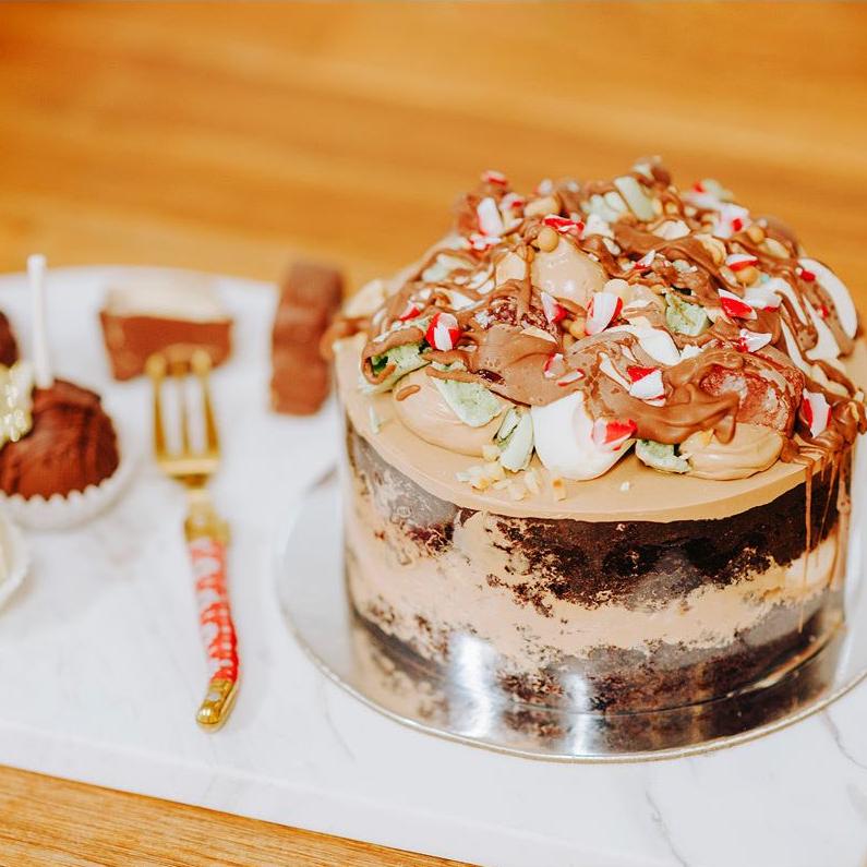 Dessert Cakes - Christmas