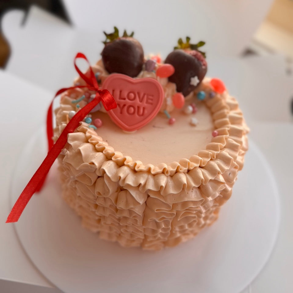 Valentine's Mini Round Cake for 2