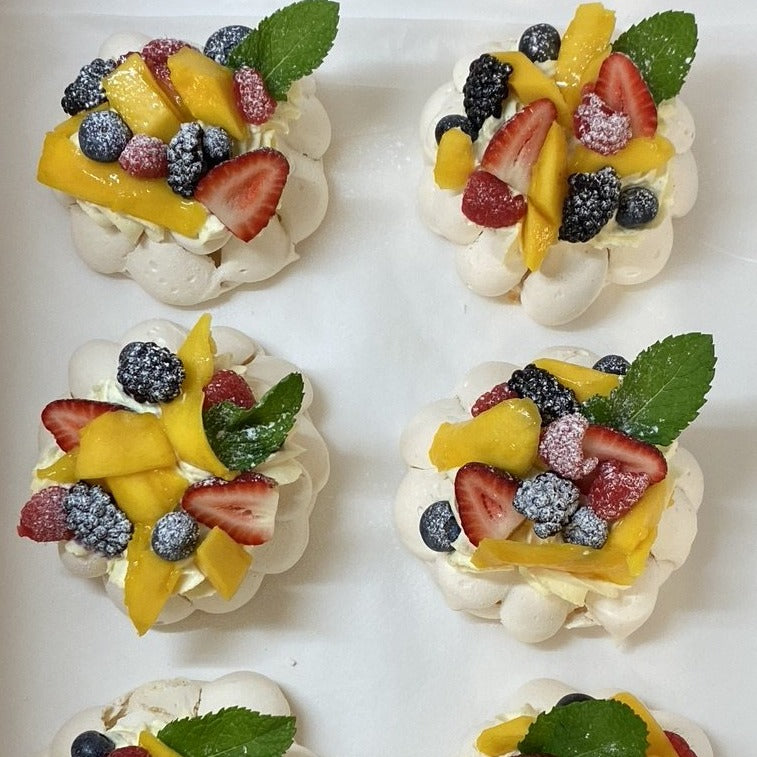 Mini Pavlova